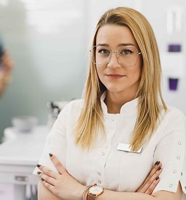 Dr. Sophia Clarke