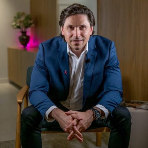 Dr. Carlos Breda